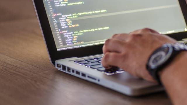 Dropbox (DBX) Stock Dips While Market Gains: Key Facts