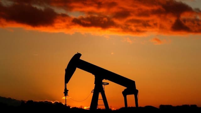 MPLX Q1 Earnings Miss Estimates on Higher Costs and Expenses