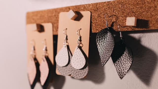 Here's Why Etsy (ETSY) is a Strong Momentum Stock