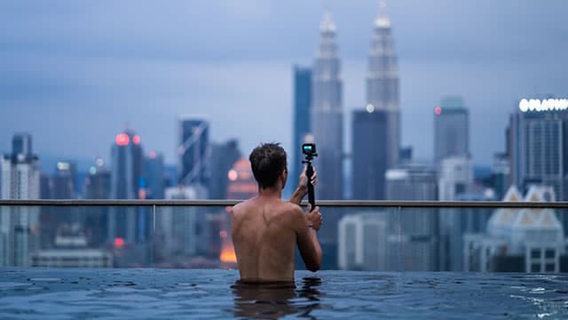 GoPro (GPRO) Reports Q4 Loss, Lags Revenue Estimates