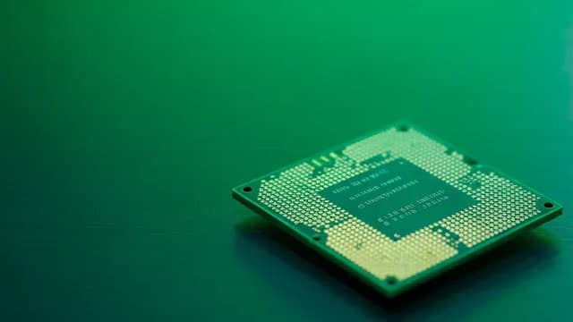 Analog Devices (ADI) Earnings Expected to Grow: Should You Buy?