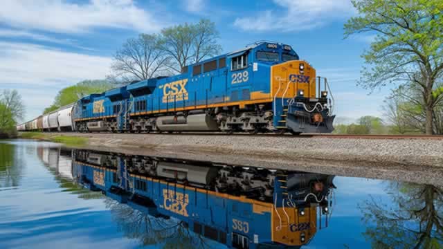 CSX Q1 Earnings Beat Estimates, Revenues Lag, 2026 View Raised