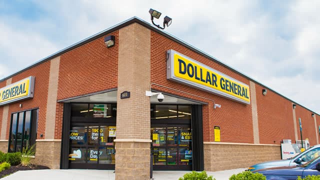 Here's Why Dollar General (DG) is a Strong Value Stock