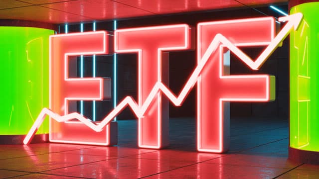 This Dividend ETF Is up 30% in 6 Months With a 3.7% Dividend Yield