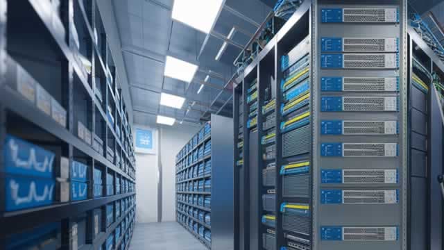 SMCZ vs. SMCX: Betting Against or All-In on Super Micro?