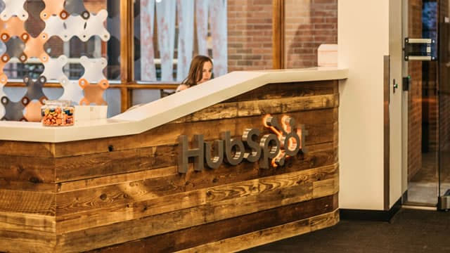 Here's Why HubSpot (HUBS) is a Strong Momentum Stock